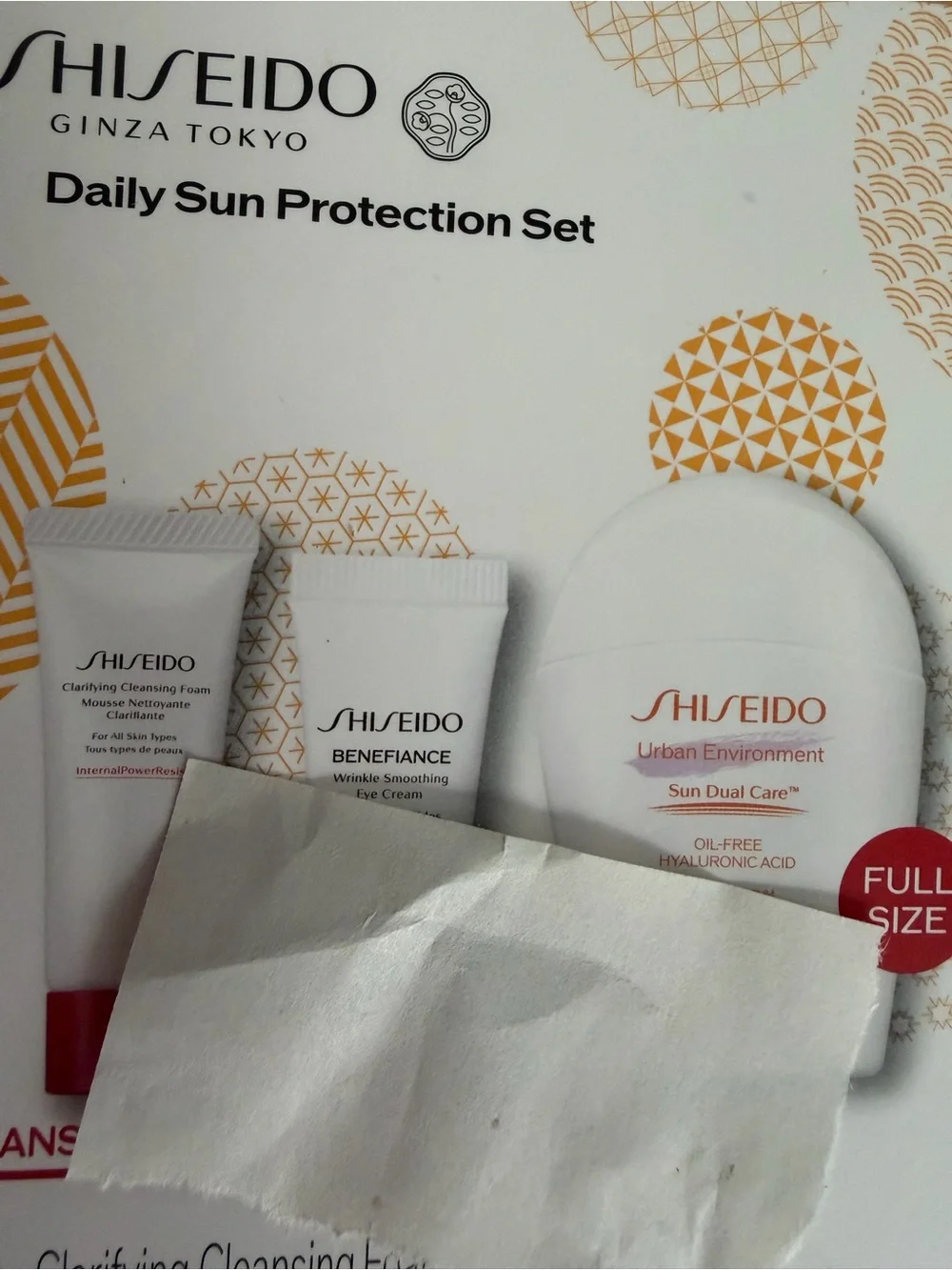 Shiseido Daily Sun Protection Set - White, Gold & Red Accents